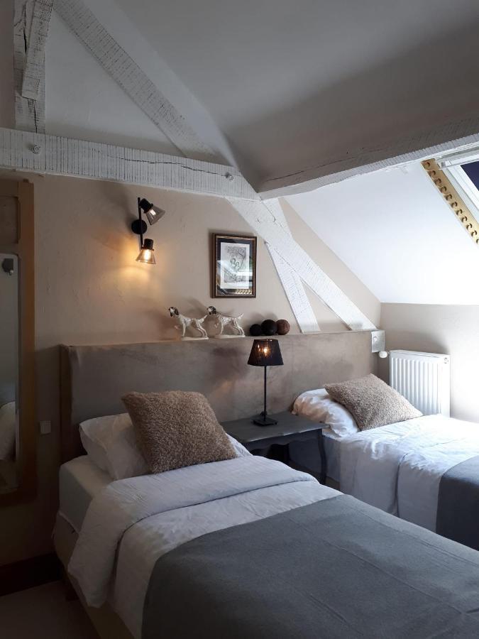La Perle Secrete Bed & Breakfast Theneuille