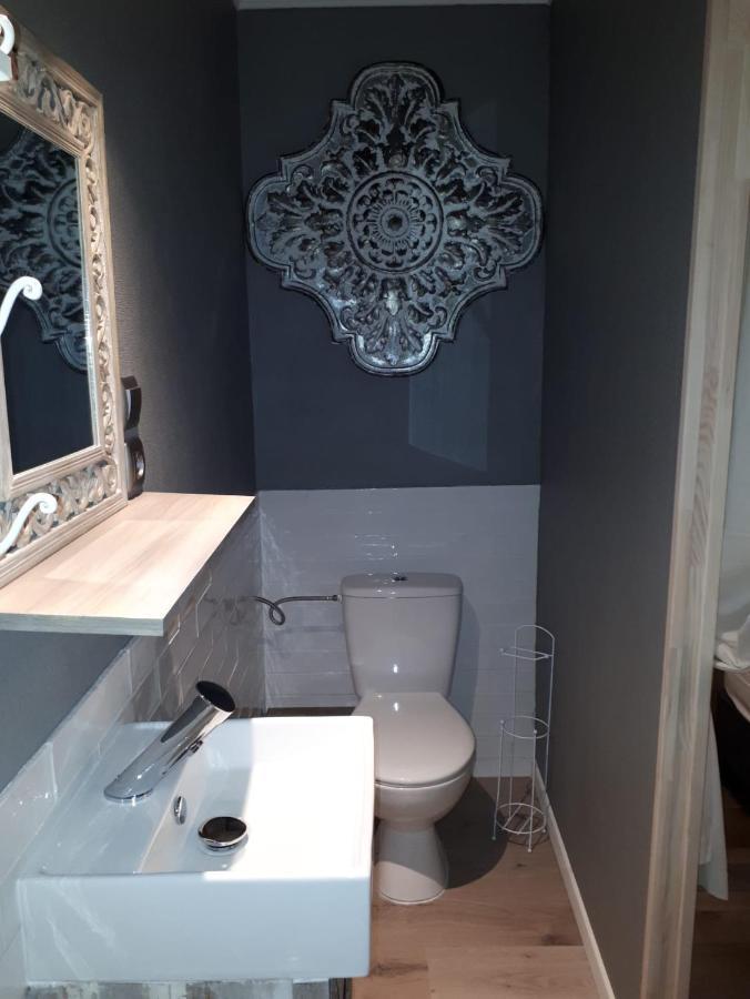 La Perle Secrete Bed & Breakfast Theneuille