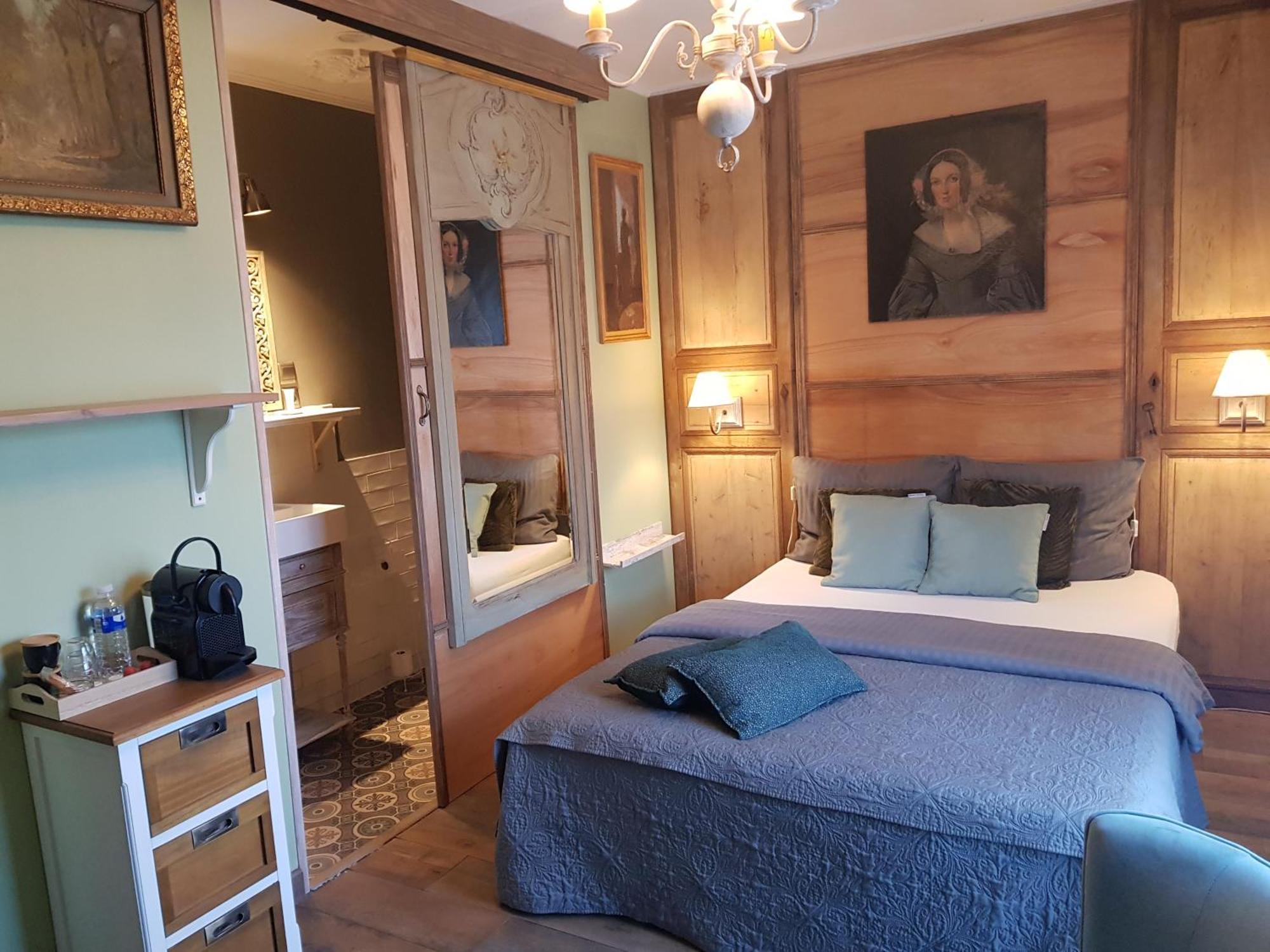 La Perle Secrete Bed & Breakfast Theneuille